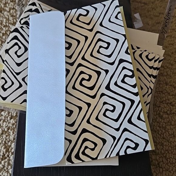 Black Cream Patterned Cards Envelopes Yellow Inside Blank Stationary Note Thanks - Picture 1 of 15